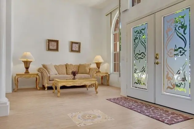 Ev, 4 Yatak Odası, Kişiye Özel Havuzlu, Kanal Manzaralı (2 Bathrooms)