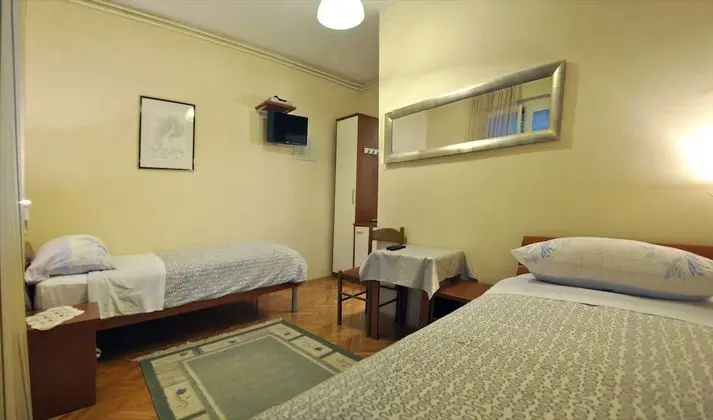 İki Ayrı Yataklı Oda