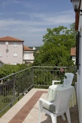 Apart Daire, Balkon, Bahçe Manzaralı (1)