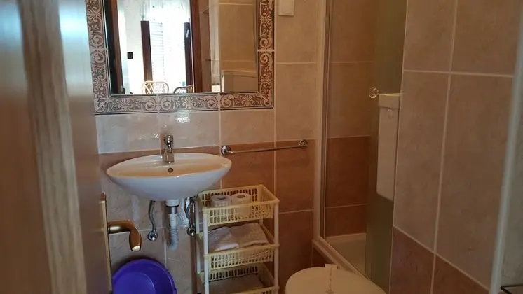 Apart Daire, Balkon, Bahçe Manzaralı (1)