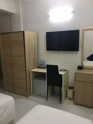 Basic Oda, 1 Büyük (Queen) Boy Yatak, Sigara İçilmez, Şehir Manzaralı