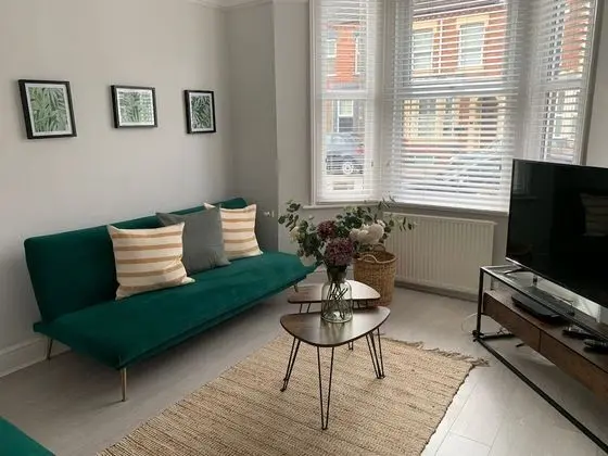 Standard Ev, Özel Banyo, Bahçe Manzaralı