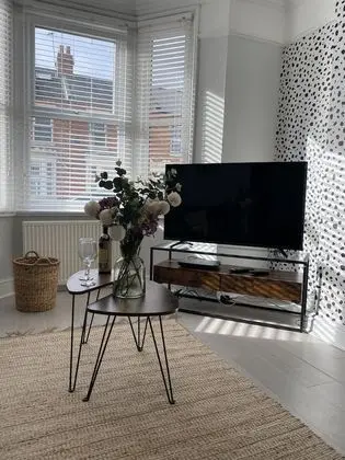 Standard Ev, Özel Banyo, Bahçe Manzaralı
