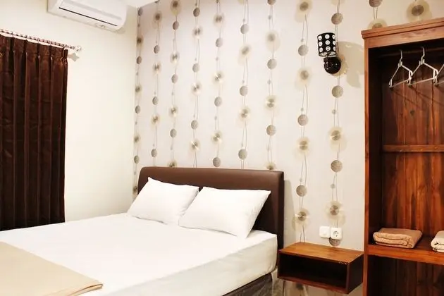 Standard Tek Büyük Yataklı Oda, Ortak Banyo