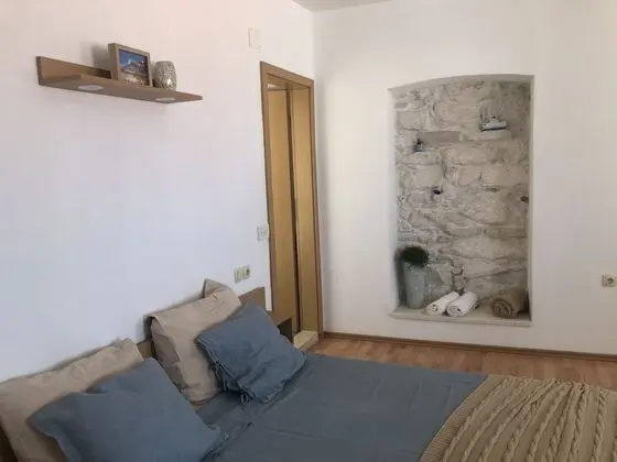 Üç Kişilik Oda