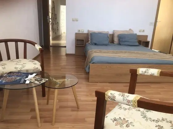 Üç Kişilik Oda