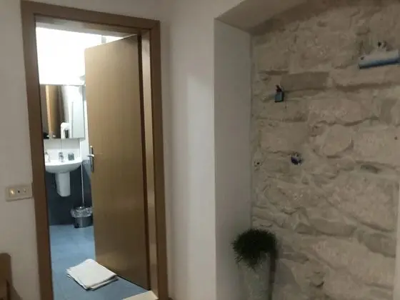 Üç Kişilik Oda