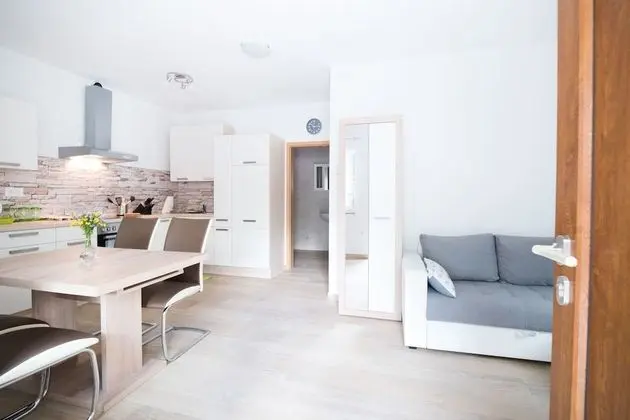 Apart Daire, Engellilere Uygun, Banyolu/Duşlu (Apartma 3)