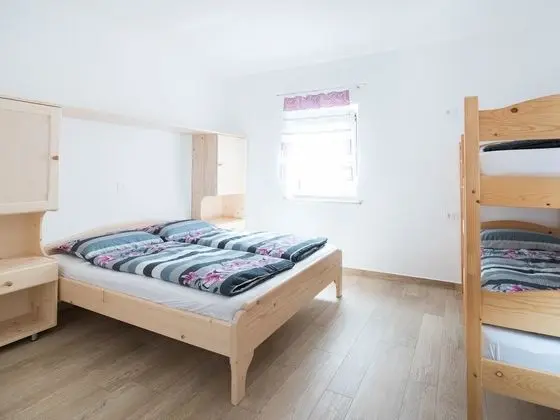 Apart Daire, Engellilere Uygun, Banyolu/Duşlu (Apartma 4)