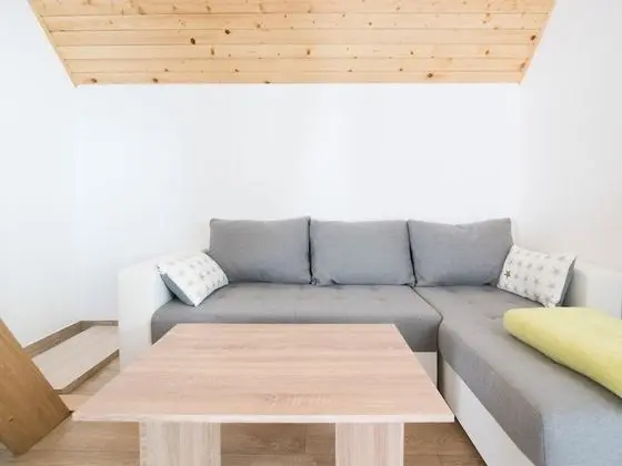 Standard Apart Daire, Banyolu/Duşlu, Dağ Manzaralı (Apartma 1 in 2)