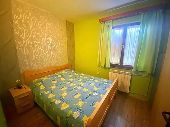 Ev, 3 Yatak Odası, Sigara İçilebilir, Teras