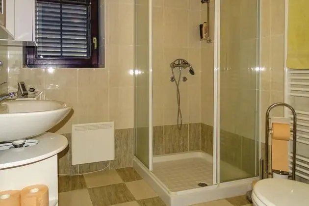 Family Ev, Birden Çok Yatak, Bahçeli (House Fortin With Sauna Near Bloke)