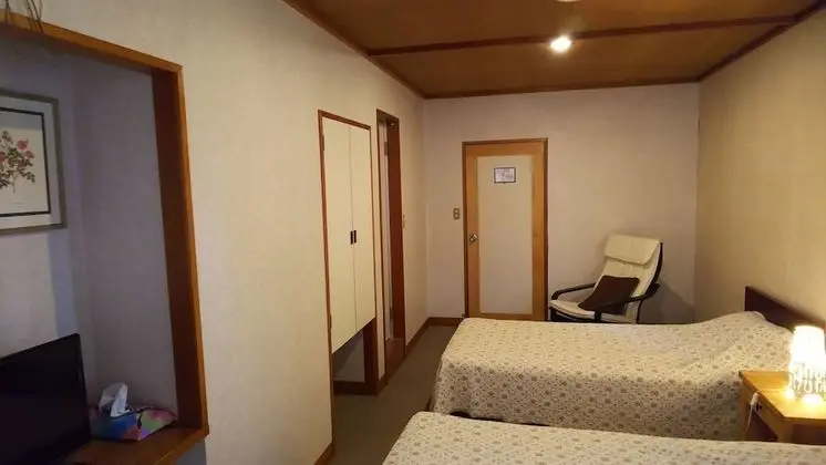 Oda, Özel Banyo (Western Style, Private Toilet)