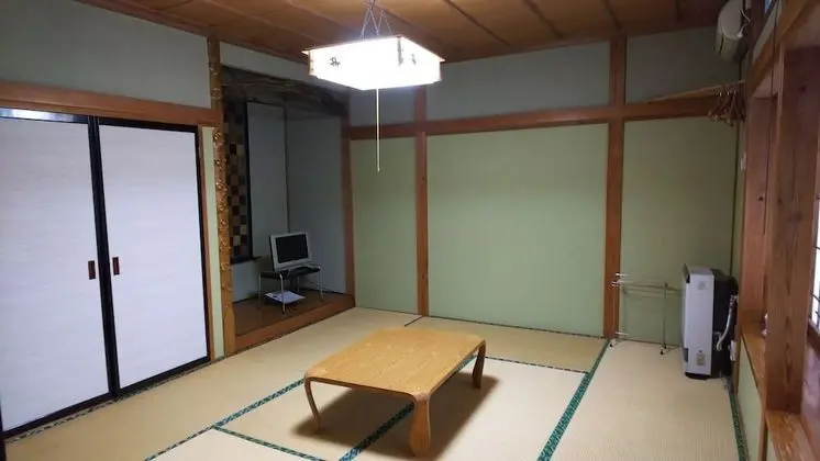 Traditional Oda (Japanese Style)