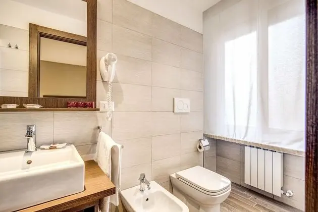 Standard Tek Büyük veya İki Ayrı Yataklı Oda