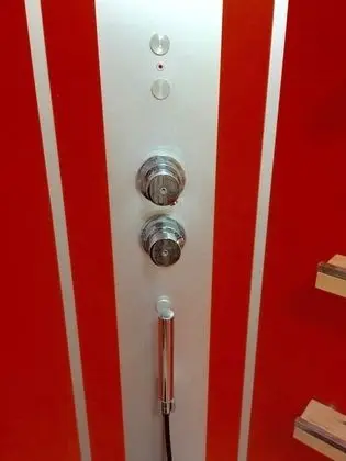 Ev, 4 Yatak Odası, Engellilere Uygun, Sigara İçilmez