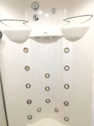 Ev, 4 Yatak Odası, Engellilere Uygun, Sigara İçilmez