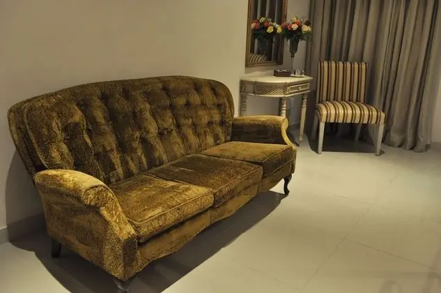 Standard Tek Büyük Yataklı Oda (Queen)
