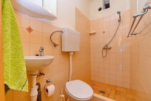 Ev (One Bedroom House with Terrace)