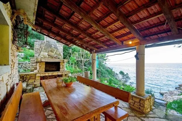 Ev (One Bedroom House with Terrace)