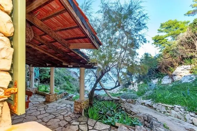 Ev (One Bedroom House with Terrace)