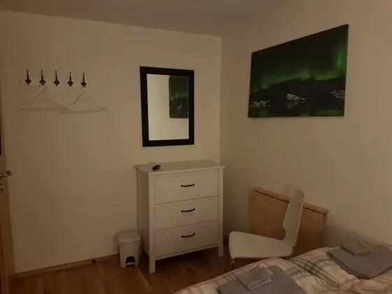 Small Double room with shared bathroom in 1 rooms in the annex building