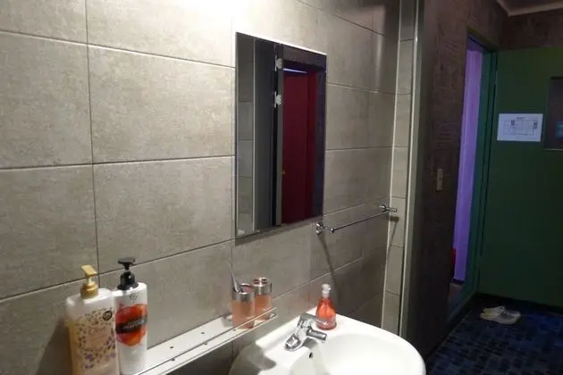 Ortak Ranzalı Oda, Sadece erkekler için (for 4 persons)