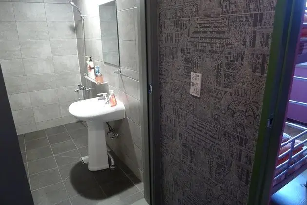 Ortak Ranzalı Oda, Sadece erkekler için (for 4 persons)