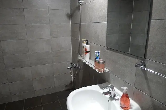 Ortak Ranzalı Oda, Sadece kadınlar için (for 4 persons)