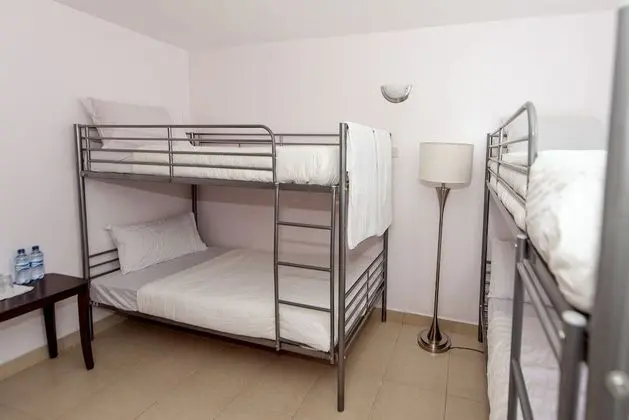 Basic Ortak Ranzalı Oda, Sadece kadınlar için