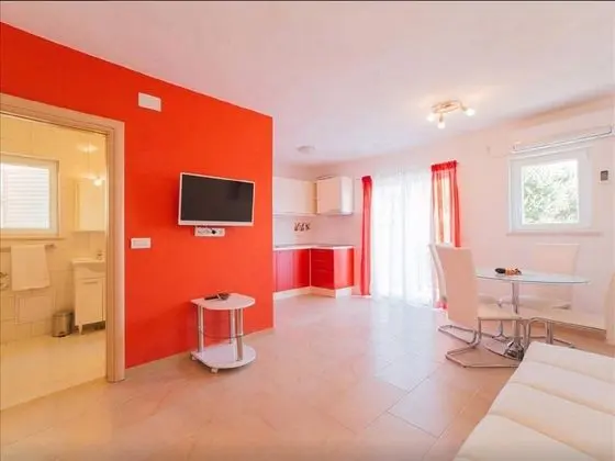 Apart Daire (One-Bedroom Apartment-Balcony and Sea)