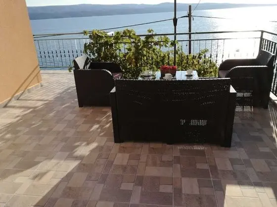 Apart Daire (One-Bedroom Apartment-Balcony and Sea)