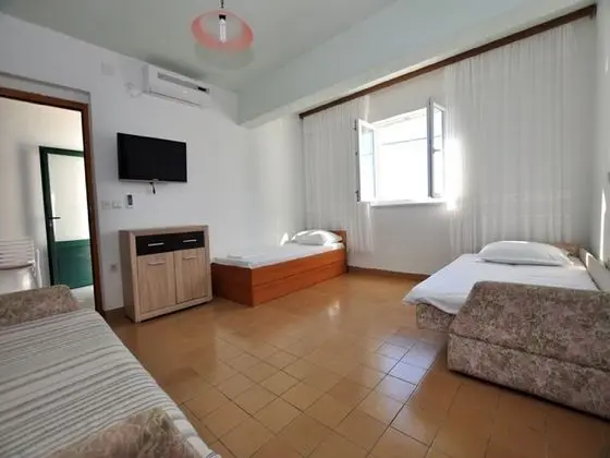 Apart Daire (One-Bedroom Apartment -Terrace and Se)