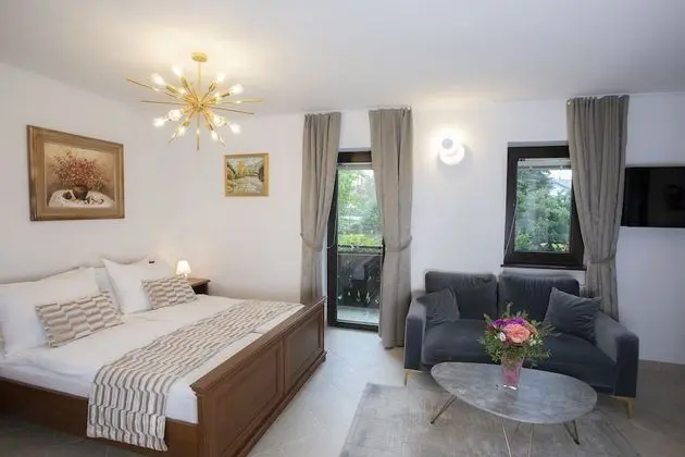Comfort Tek Büyük Yataklı Oda