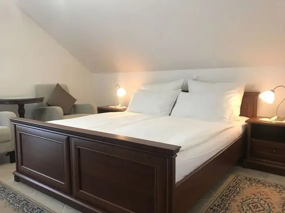Comfort Tek Büyük Yataklı Oda