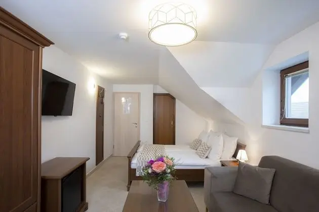 Comfort Tek Büyük Yataklı Oda