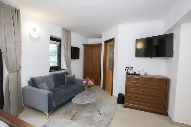 Comfort Tek Büyük Yataklı Oda