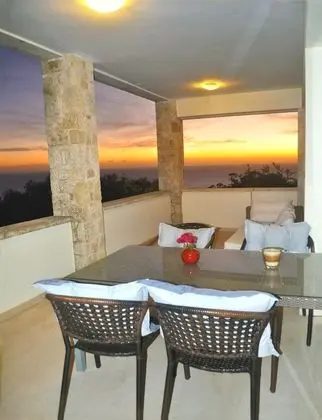Apart Daire, 2 Yatak Odası, Balkon