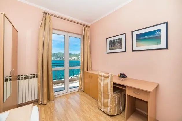 Villa, Deniz Manzaralı