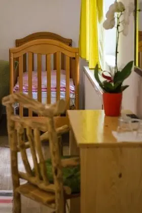 Üç Kişilik Oda