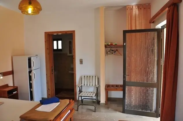 Büyük Yataklı Tek Kişilik Oda