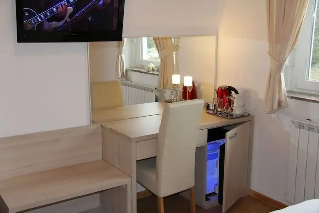 Comfort Tek Büyük Yataklı Oda