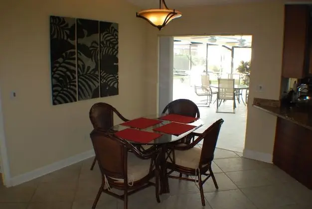 Ev, 3 Yatak Odası, Kişiye Özel Havuzlu, Kanal Manzaralı (2 Bathrooms)