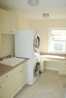 Ev, 3 Yatak Odası, Kişiye Özel Havuzlu, Kanal Manzaralı (2 Bathrooms)