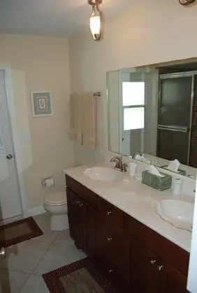 Ev, 3 Yatak Odası, Kişiye Özel Havuzlu, Kanal Manzaralı (2 Bathrooms)