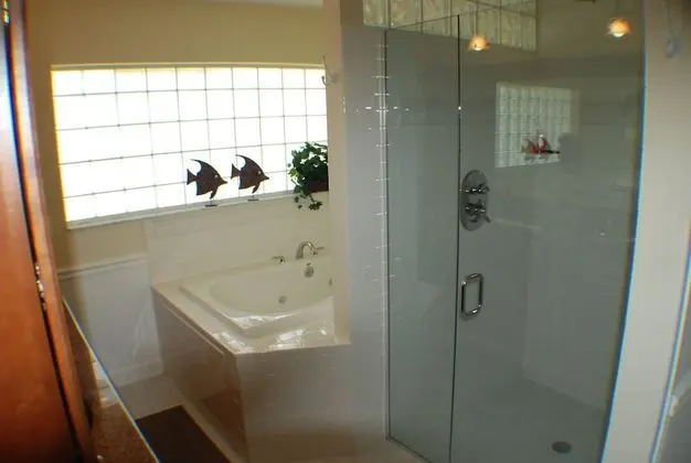 Ev, 3 Yatak Odası, Kişiye Özel Havuzlu, Kanal Manzaralı (2 Bathrooms)