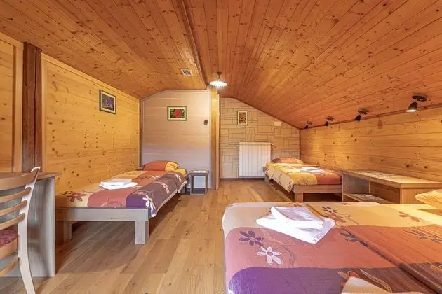 Family Ev, Birden Çok Yatak, 2 Banyolu, Bahçeli (House Na Meji With Sauna)