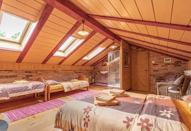 Family Ev, Birden Çok Yatak, 2 Banyolu, Bahçeli (House Na Meji With Sauna)