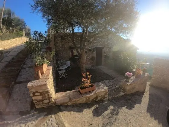 Ev, 1 Yatak Odası, Engellilere Uygun, Sigara İçilebilir