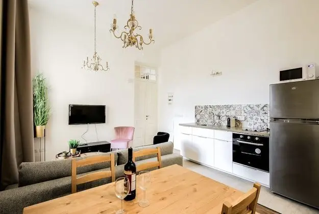 Superior Apart Daire, 2 Yatak Odası, Balkon, Şehir Manzaralı